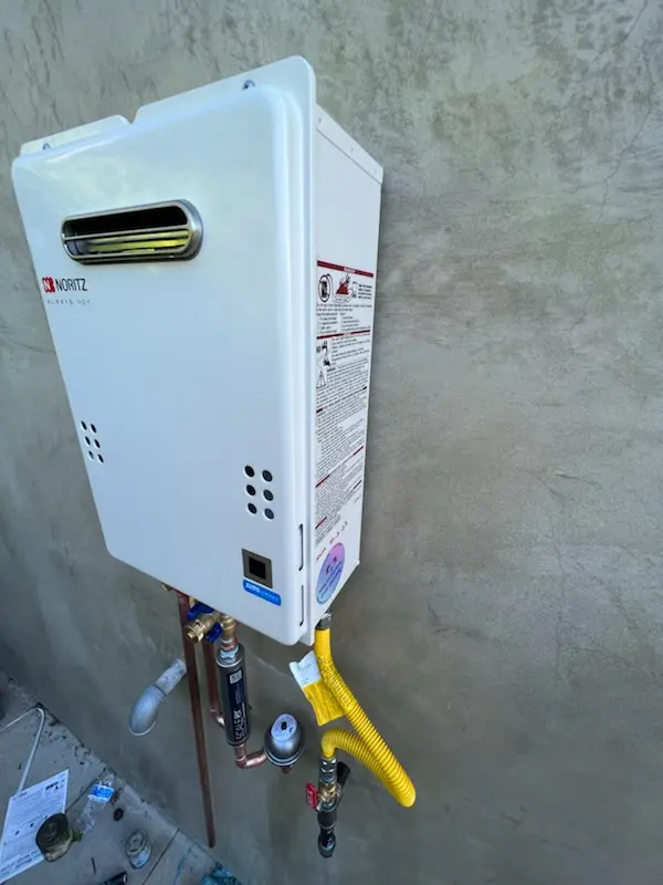 Tankless water heater installation for Edgewater Heights homes